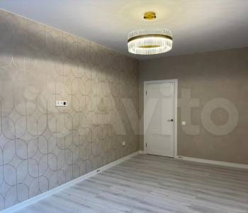 Продается 2-х комнатная квартира, 76 м²