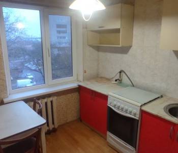 Сдается Многокомнатная квартира, 60 м²