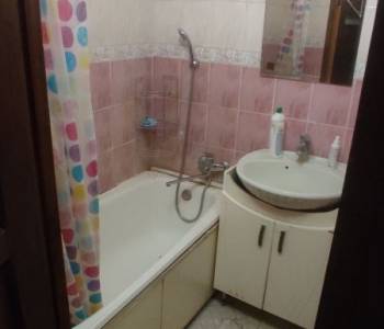 Сдается Многокомнатная квартира, 60 м²