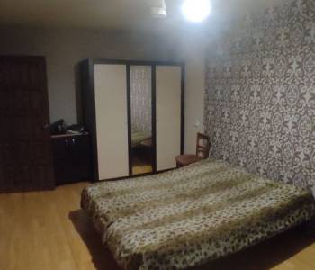 Сдается Многокомнатная квартира, 60 м²