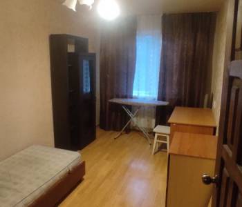 Сдается Многокомнатная квартира, 60 м²
