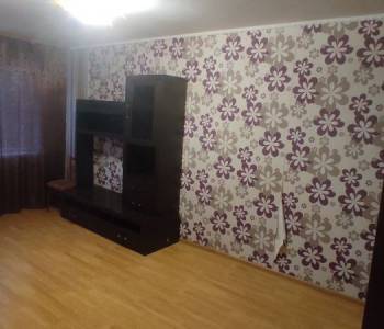 Сдается Многокомнатная квартира, 60 м²