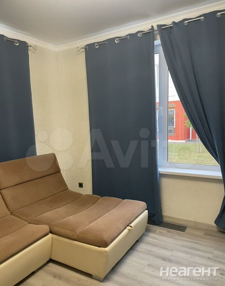 Продается 1-комнатная квартира, 45 м²