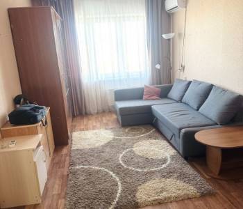 Сдается 1-комнатная квартира, 39 м²