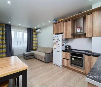 Сдается Многокомнатная квартира, 77 м²