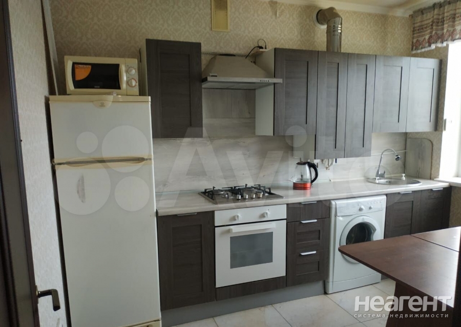 Продается 1-комнатная квартира, 33 м²