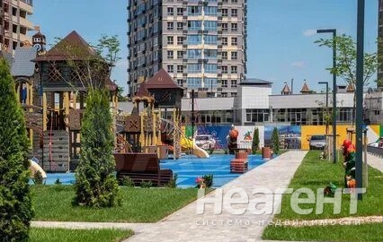 Сдается 2-х комнатная квартира, 64 м²