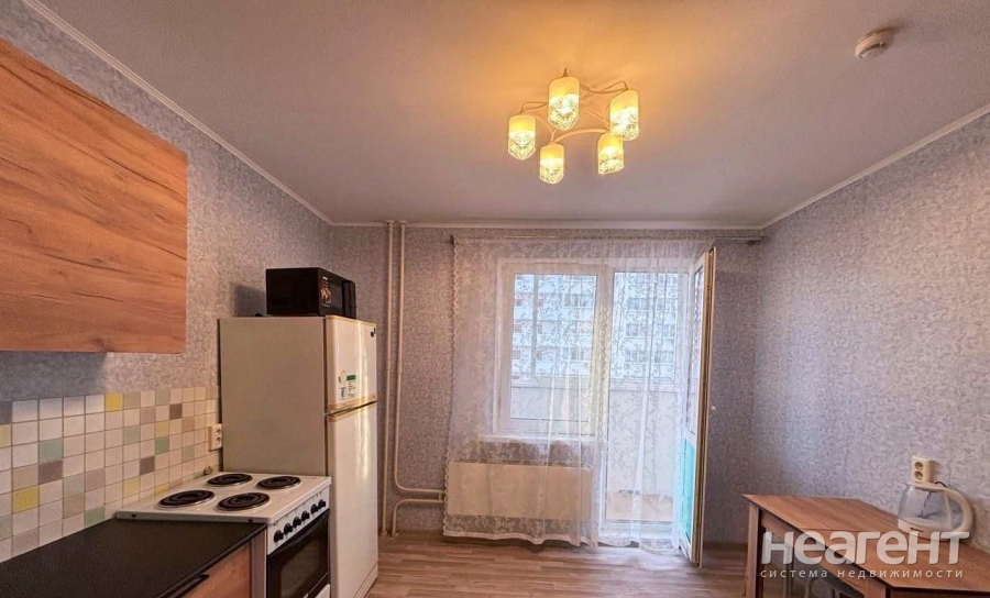 Сдается 2-х комнатная квартира, 58,59 м²