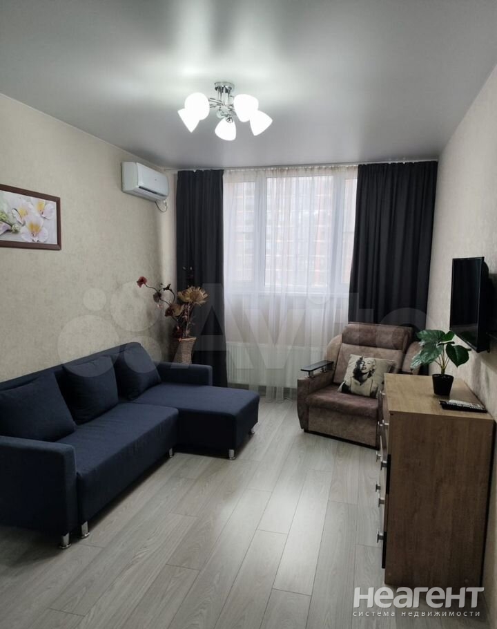 Сдается 1-комнатная квартира, 35 м²