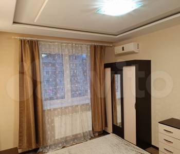 Сдается Многокомнатная квартира, 80 м²