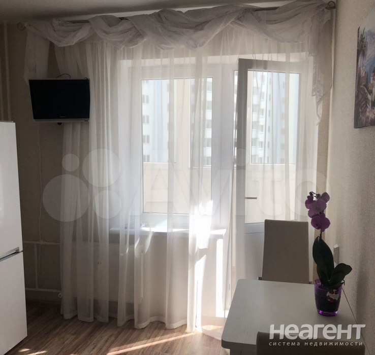 Продается 1-комнатная квартира, 40 м²