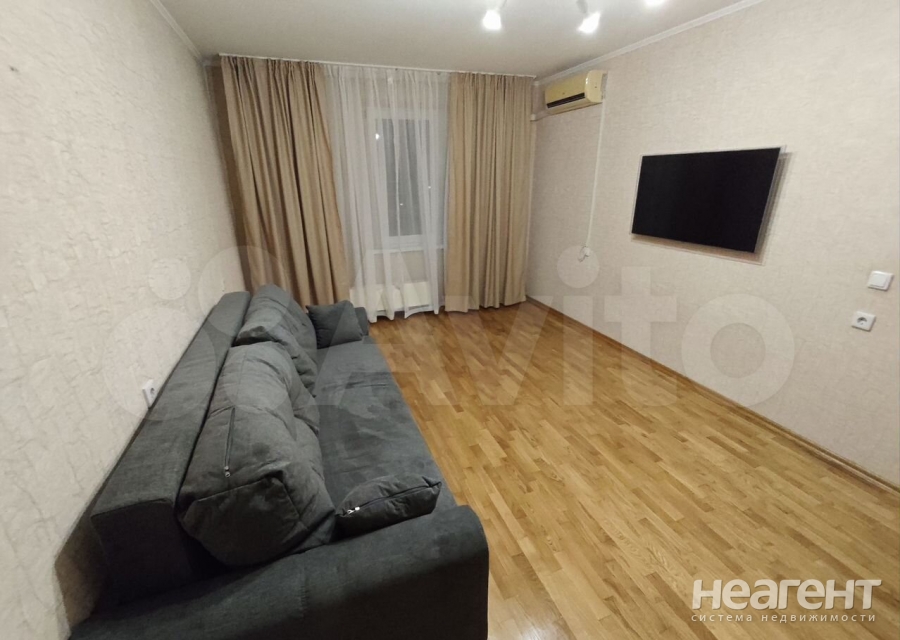 Сдается 2-х комнатная квартира, 65,7 м²