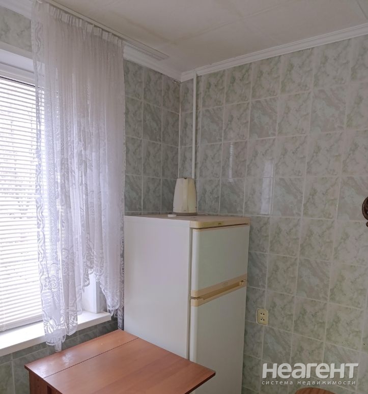 Продается 1-комнатная квартира, 29,6 м²