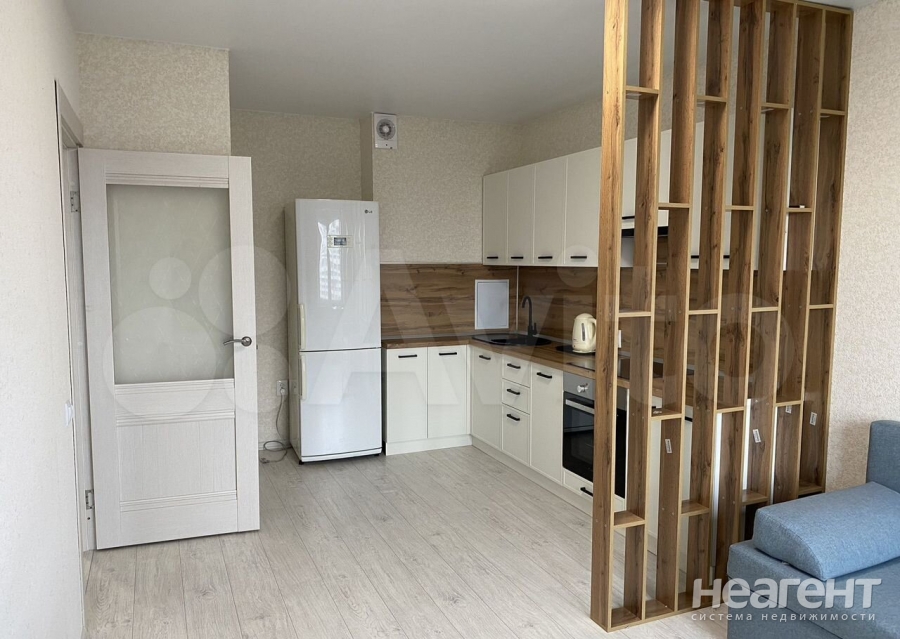 Сдается 1-комнатная квартира, 38 м²