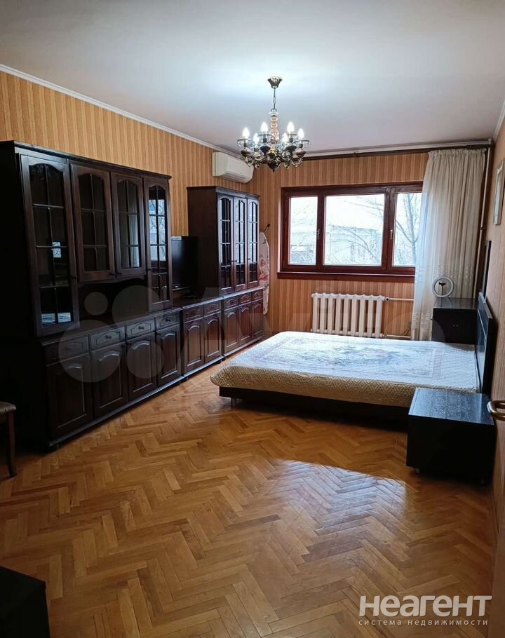 Сдается 2-х комнатная квартира, 56 м²