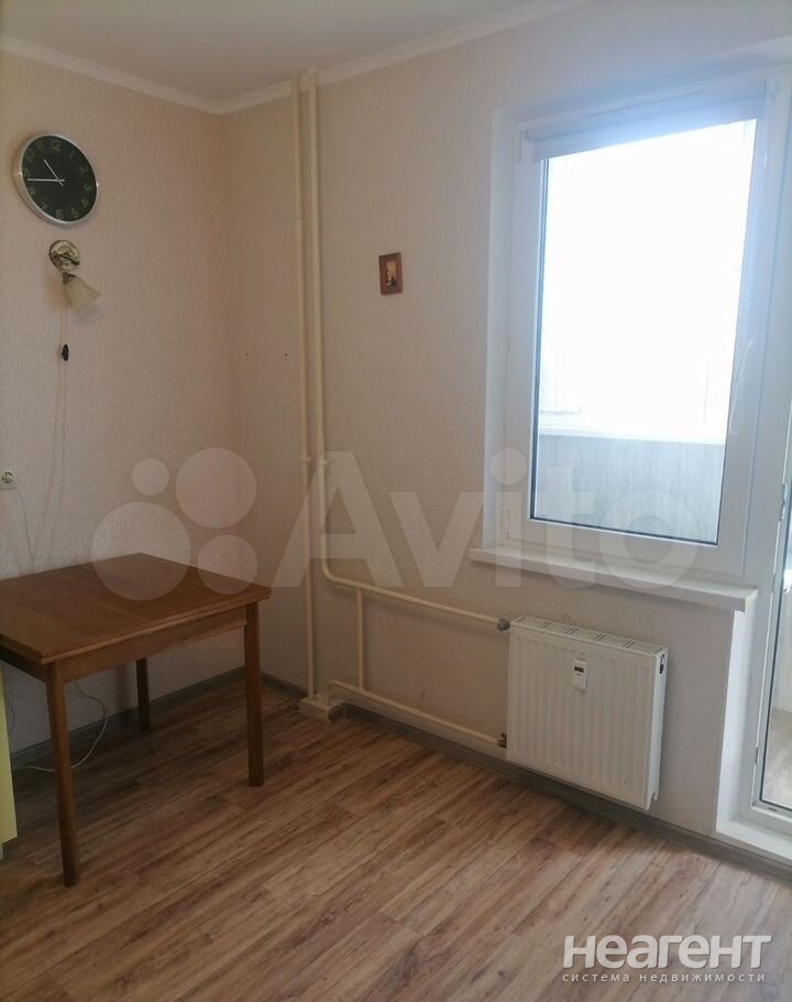 Продается 1-комнатная квартира, 30 м²