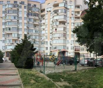 Продается Многокомнатная квартира, 109 м²