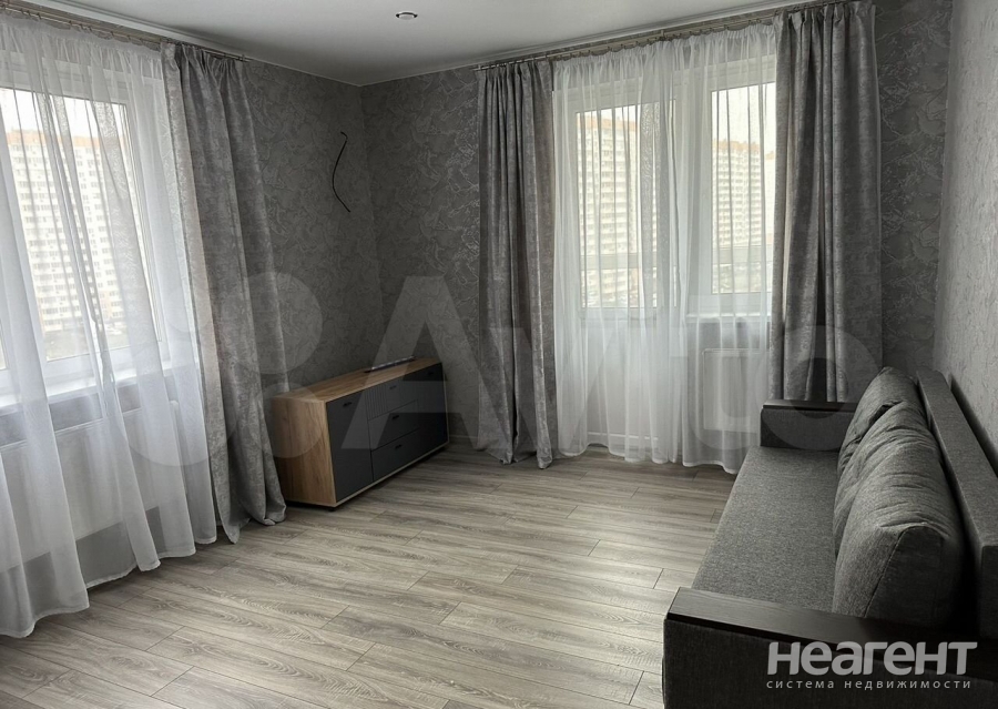 Сдается 2-х комнатная квартира, 55 м²