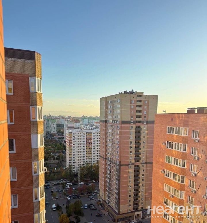 Сдается 2-х комнатная квартира, 61 м²