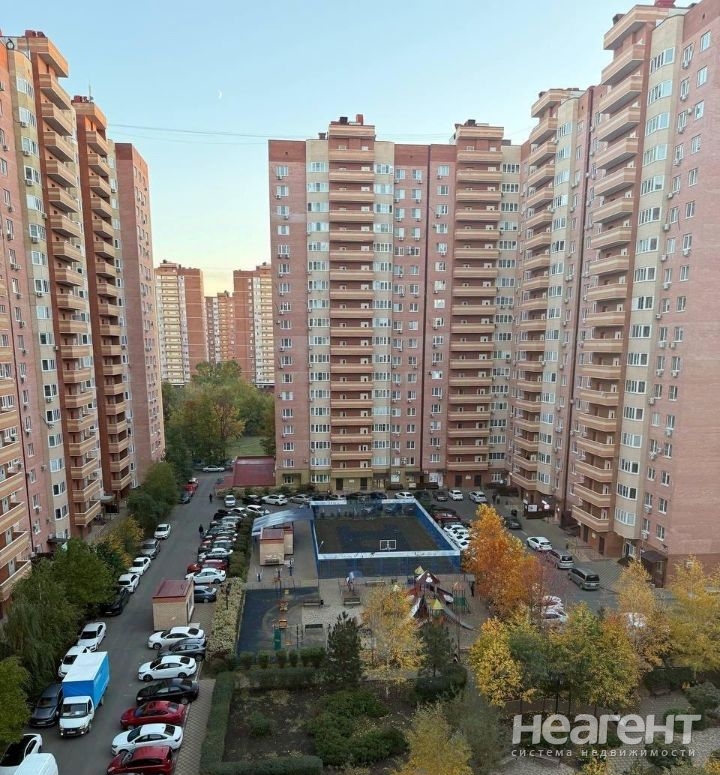 Сдается 2-х комнатная квартира, 61 м²