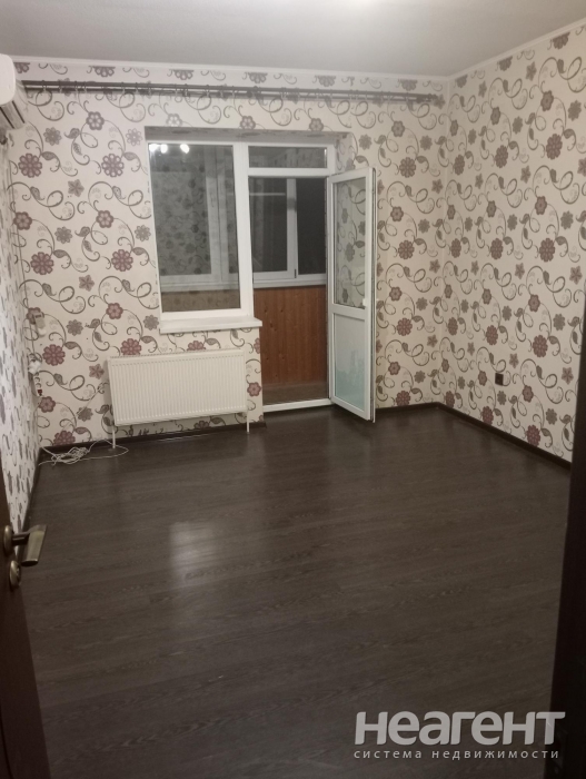 Продается 1-комнатная квартира, 27 м²