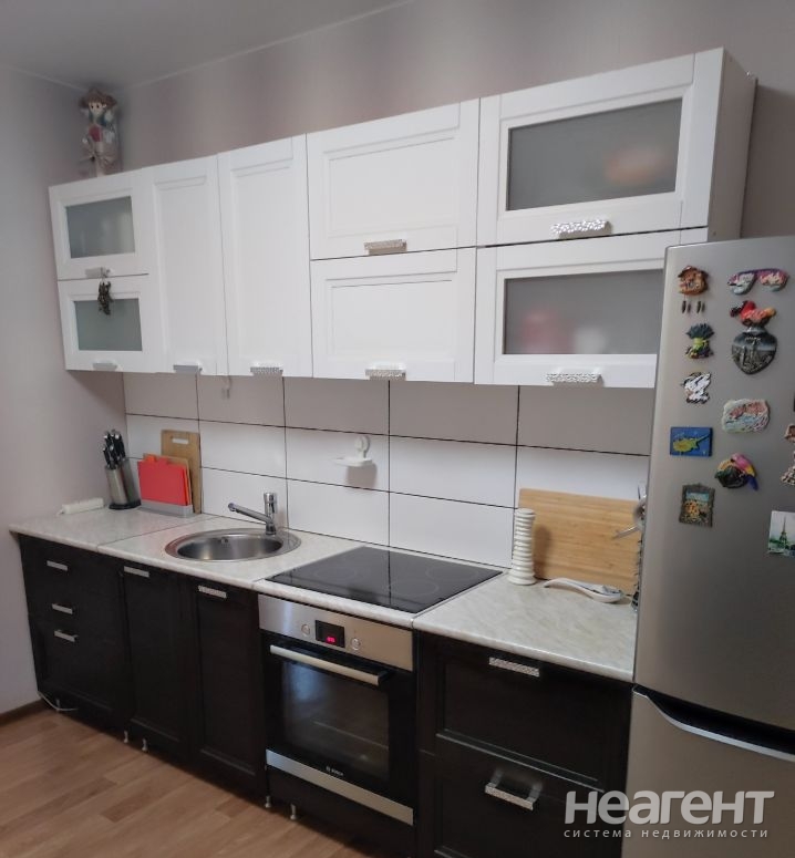 Продается 1-комнатная квартира, 36 м²