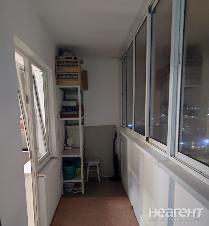 Продается 1-комнатная квартира, 36 м²