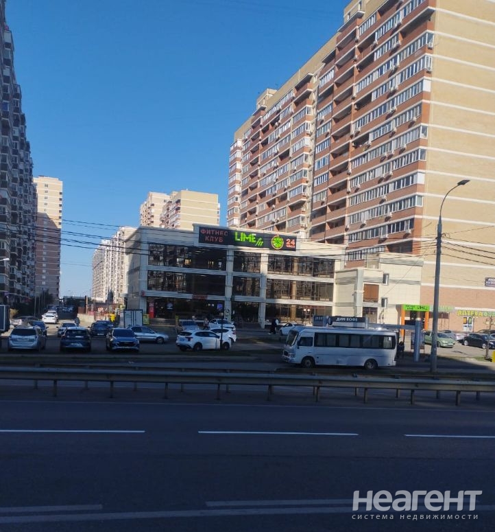 Продается 1-комнатная квартира, 36,5 м²