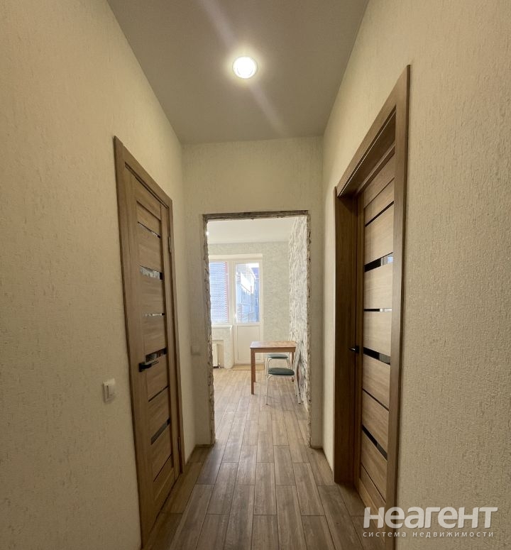 Продается 1-комнатная квартира, 32,5 м²