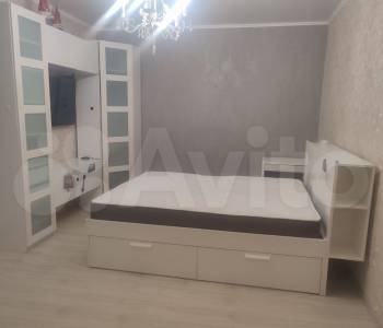 Сдается 1-комнатная квартира, 46 м²