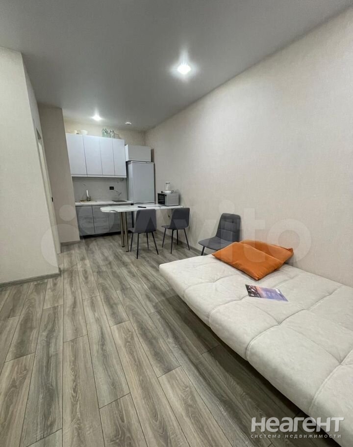 Сдается 2-х комнатная квартира, 45 м²