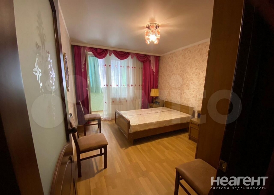 Сдается 2-х комнатная квартира, 70 м²