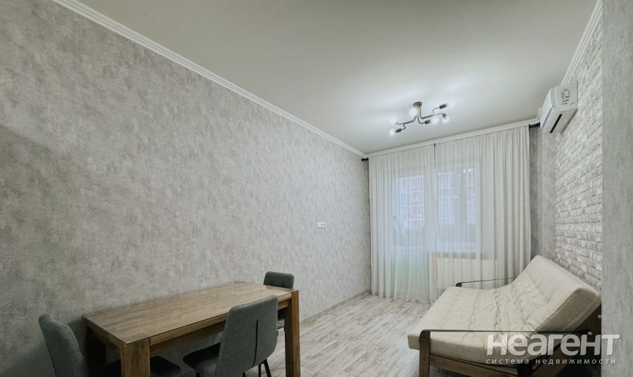 Продается 1-комнатная квартира, 41,4 м²