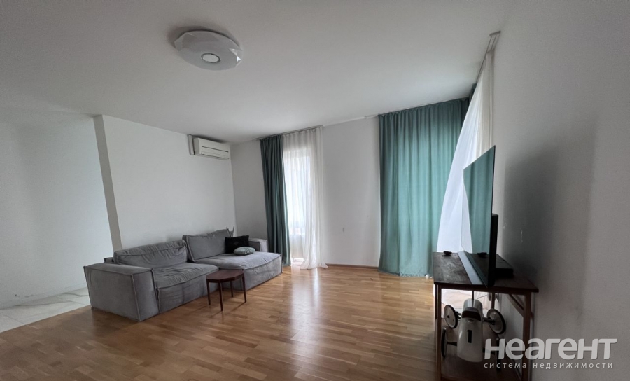 Продается 3-х комнатная квартира, 90 м²