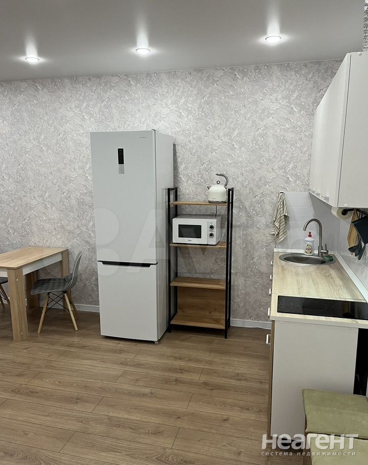 Сдается 2-х комнатная квартира, 62 м²