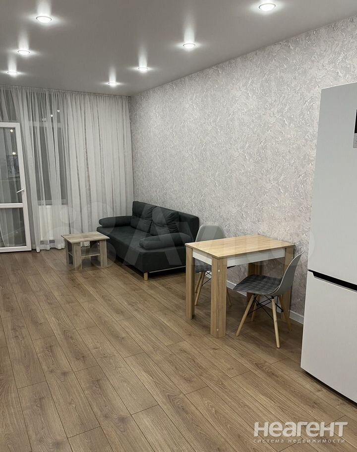 Сдается 2-х комнатная квартира, 62 м²