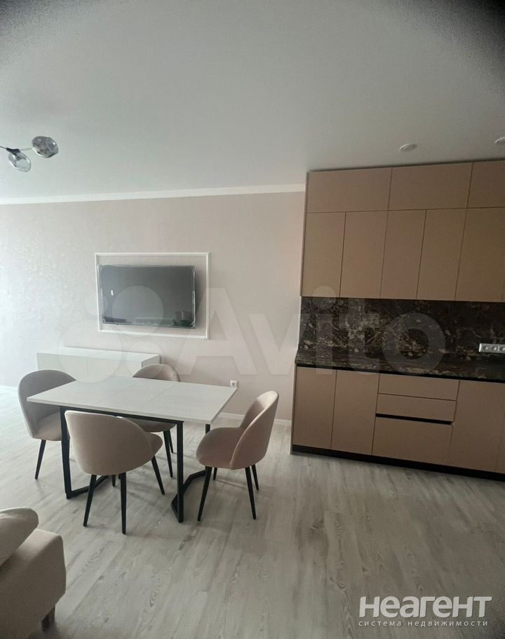 Продается 2-х комнатная квартира, 70 м²