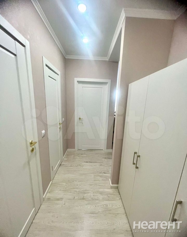 Продается 2-х комнатная квартира, 70 м²