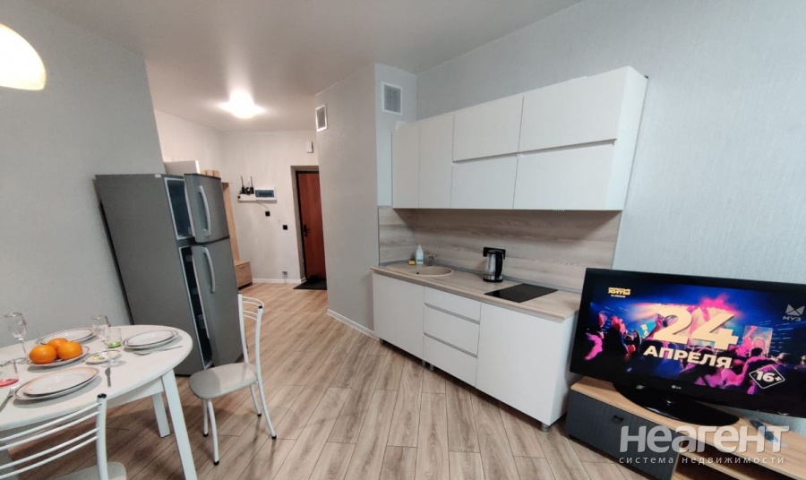 Сдается 1-комнатная квартира, 49,9 м²