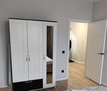 Сдается 1-комнатная квартира, 49,9 м²