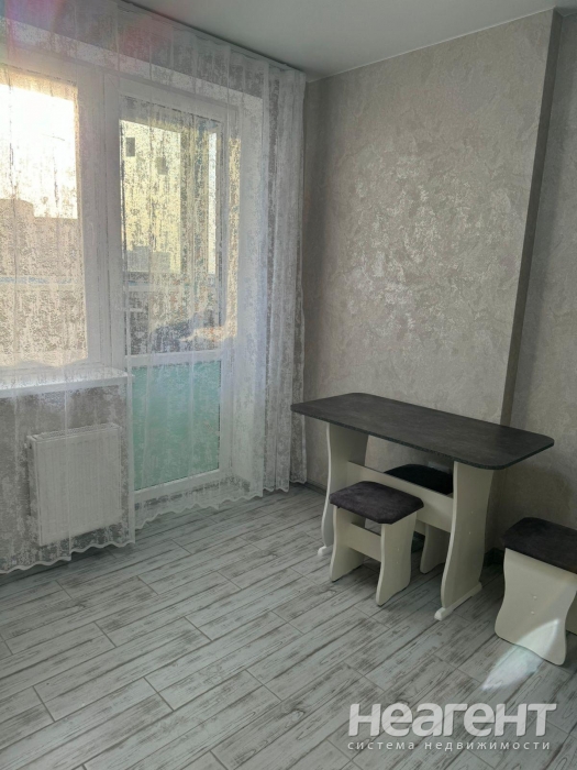 Сдается 1-комнатная квартира, 35 м²