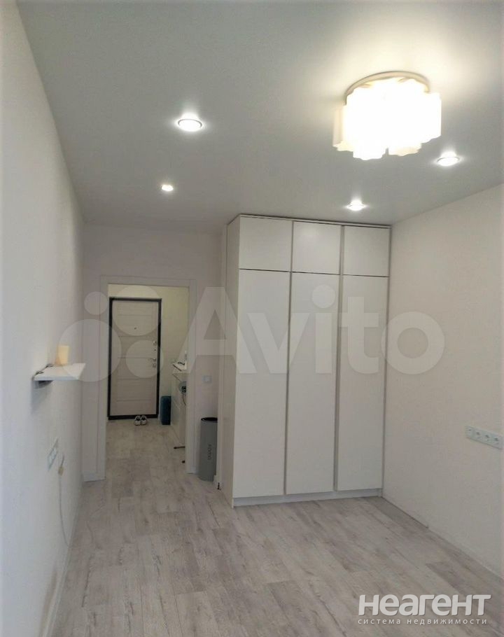 Продается 1-комнатная квартира, 39 м²