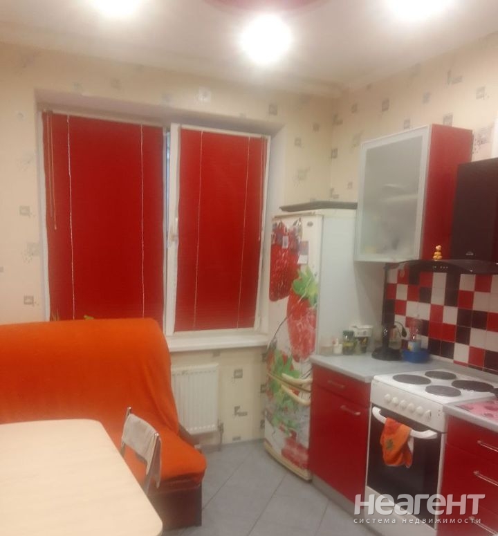 Продается 1-комнатная квартира, 34 м²