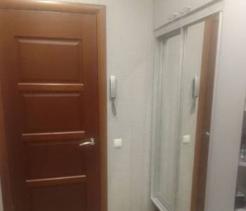 Продается 1-комнатная квартира, 34 м²