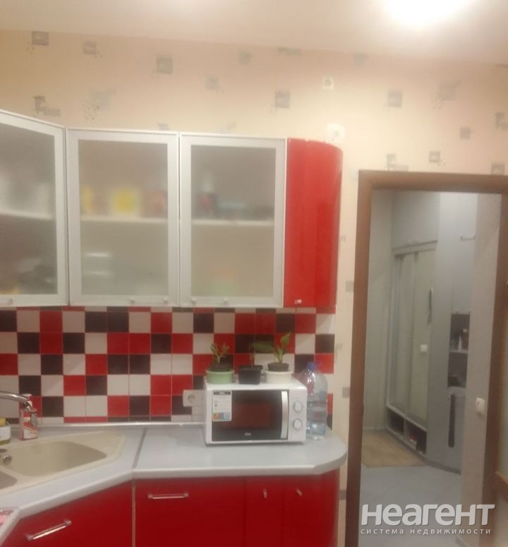 Продается 1-комнатная квартира, 34 м²