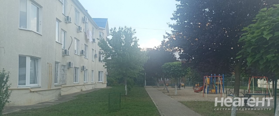 Продается 1-комнатная квартира, 33 м²