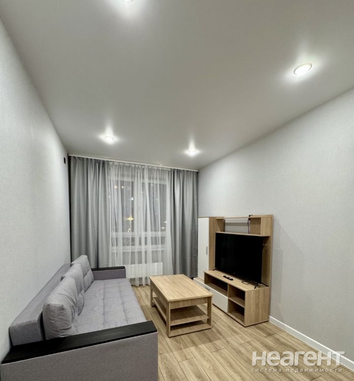 Сдается 1-комнатная квартира, 37 м²