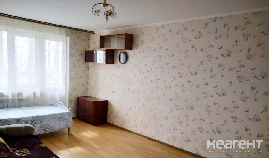 Сдается 1-комнатная квартира, 32 м²