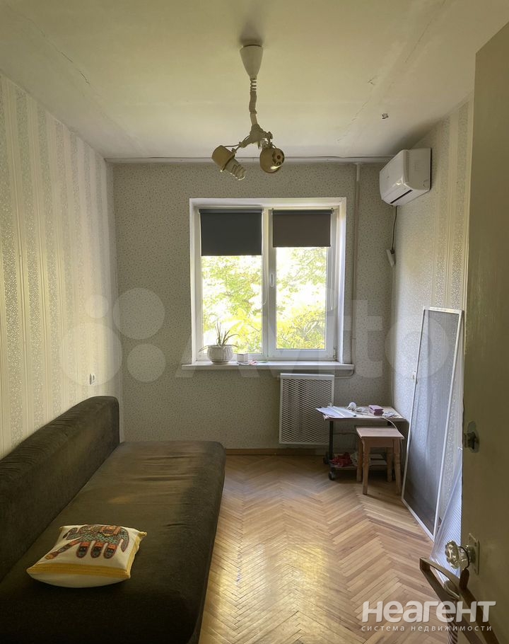 Продается 3-х комнатная квартира, 58,4 м²