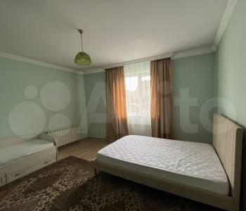 Сдается 2-х комнатная квартира, 80 м²